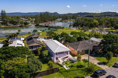 A PERFECT STAY - Sunset Beach - Riverside - Accommodation NSW 2