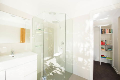A Suite Spot In The Hills - Accommodation NSW 2