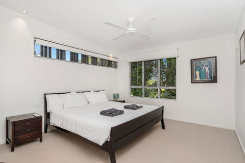 A SWEET ESCAPE - Ariel's - Accommodation NSW 1