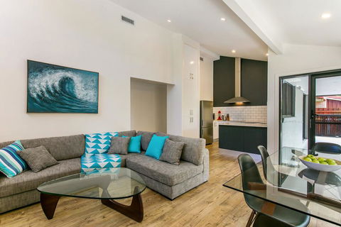 A SWEET ESCAPE - At The Beach - Accommodation NSW 1