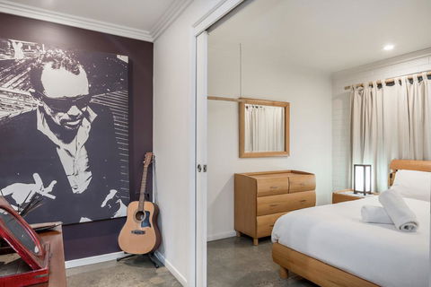 A SWEET ESCAPE - Brandon St Beach & Spa - Accommodation NSW 1