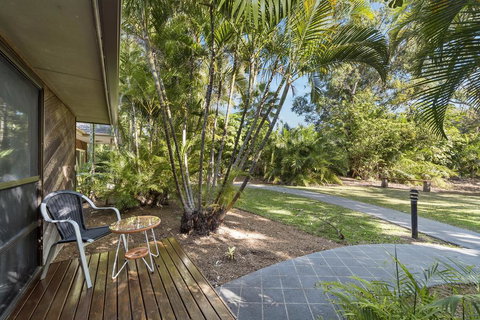 Aanuka Tropical Spa Bure - Accommodation NSW 3