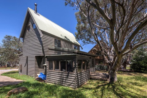 Aaragon - Accommodation NSW 2