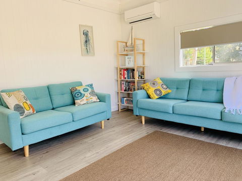 Abode Callala Beach Jervis Bay - 100m To Beach! - Accommodation NSW 1