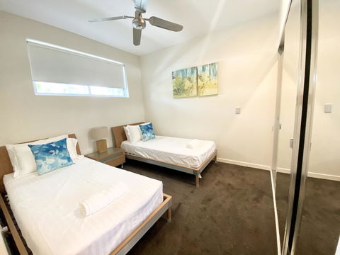 Absolute Beachfront - Cabarita Beach - Ocean Views - 3 Bed Apartment - Accommodation NSW 2