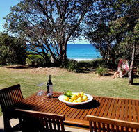Absolute Beachfront Mollymook - Accommodation NSW