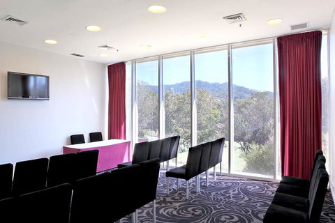 Absolute Beachfront Opal Cove Resort - Accommodation NSW 3