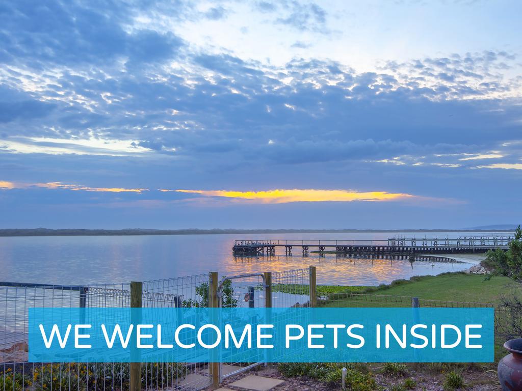 Hindmarsh Island SA Accommodation NSW