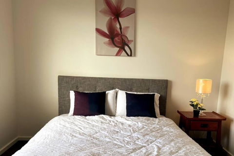 Empty Boat - Spacious 5 Bedroom Entire Modern Home In Wallan - Accommodation NSW 3