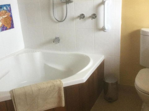 Forest Walks Lodge - Accommodation NSW 4