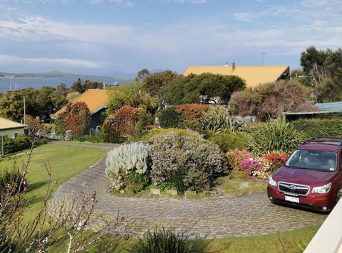 Flinders Island Masters Quarters - Lady Barron - Accommodation NSW 1