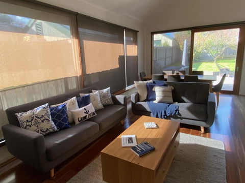 GALWAY COTTAGE - Accommodation NSW 0