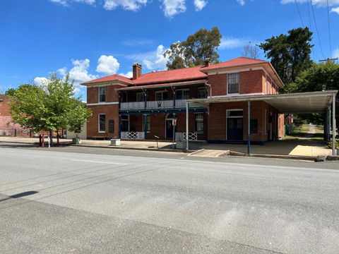 Gold Reef Adelong - Accommodation NSW 3