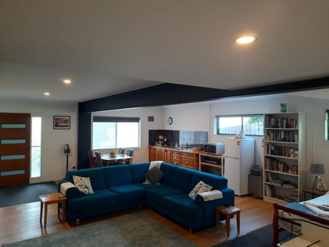 GOLDFIELDS STUDIO APARTMENT, Beaconsfield - Fully Self-contained, Air-conditioning - Accommodation NSW 2