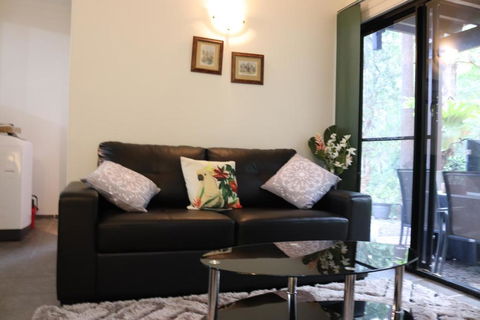 GREEN TREES CHALET Australia Zoo Close By - Accommodation NSW 4