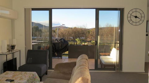 GREENWAY WATERS 2 Bed Apartment - Accommodation NSW 3