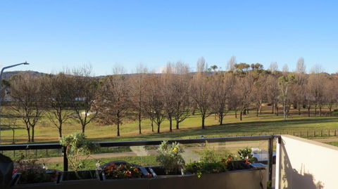 GREENWAY WATERS 2 Bed Apartment - Accommodation NSW 2