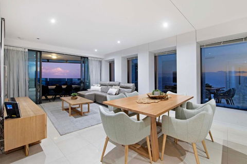GUARANTEED OCEAN VIEW - Level 16 And Up - Soul Surfers Paradise - Self Contained &Privately Managed - Accommodation NSW 4