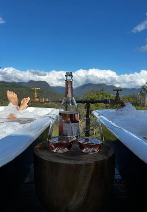 Hilltop Haven Darlington - Accommodation NSW 0