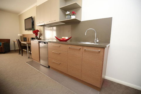 Indulge Apartments - Ontario - Accommodation NSW 2