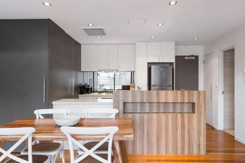 Hotel Lifestyle Home Living In Williamstown - Accommodation NSW 2