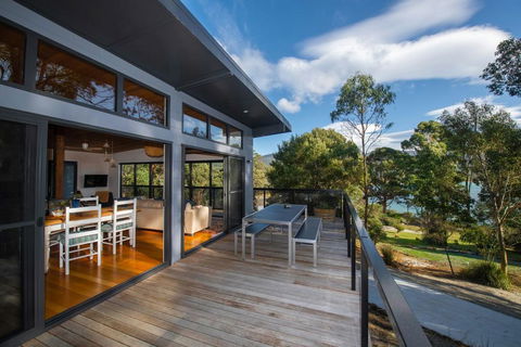 Adventure Bay Beach House - Accommodation NSW 0