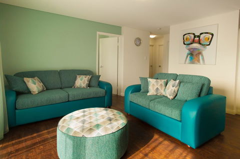 Albany Waves - Accommodation NSW 2