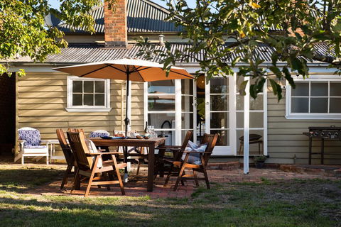 Albert Cottage - Accommodation NSW 3