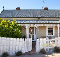 Albert Cottage - Accommodation NSW
