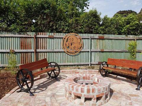 Alkira - Accommodation NSW 1