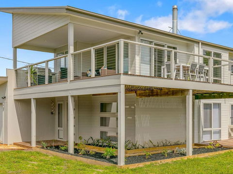 All Decked Out - Accommodation NSW 0