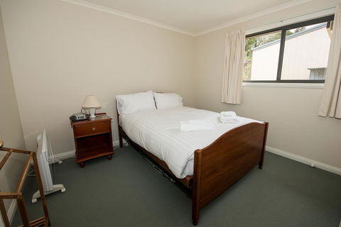 Allure - Accommodation NSW 2