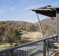 Alpine Lake Retreat - Accommodation NSW