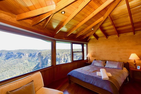 Amaroo Mountaintop Villa - Accommodation NSW 2