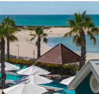 AN OCEANBEACH and POOL VIEW APARTMENT - Apt 210 SEASHELLS RESORT - Accommodation NSW
