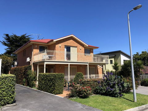 Angela's Beach Stays - Accommodation NSW 1