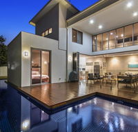 Angourie Beach House  Corporate Boardies - Accommodation NSW