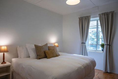 Antechamber Bay Retreats - Accommodation NSW 2