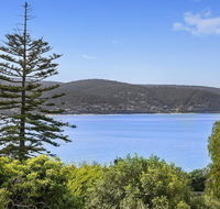 APARTMENT 29 PACIFIC APARTMENTS - Grand Escape with ocean views - Accommodation NSW