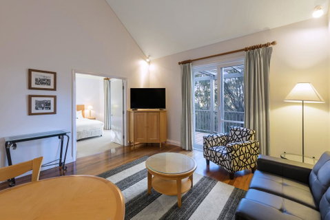 Apartments @ 15 Thompsons - Accommodation NSW 0