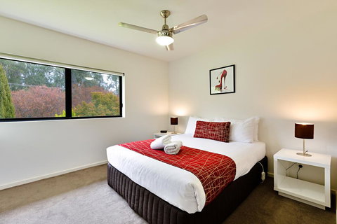 Apex Park Holiday Apartments - Accommodation NSW 2