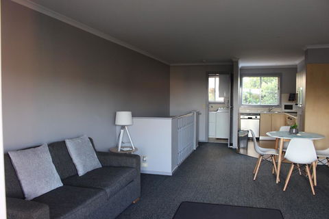Aqualuna Apartments - Accommodation NSW 3
