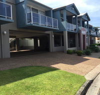 Aquarius Apartments Mollymook - Accommodation NSW