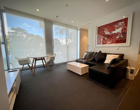 Luxury 2 Bedroom Suite Near Adelaide With A Car Park - Accommodation NSW 1