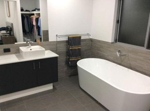Luxury & Gives You It All - Accommodation NSW 1