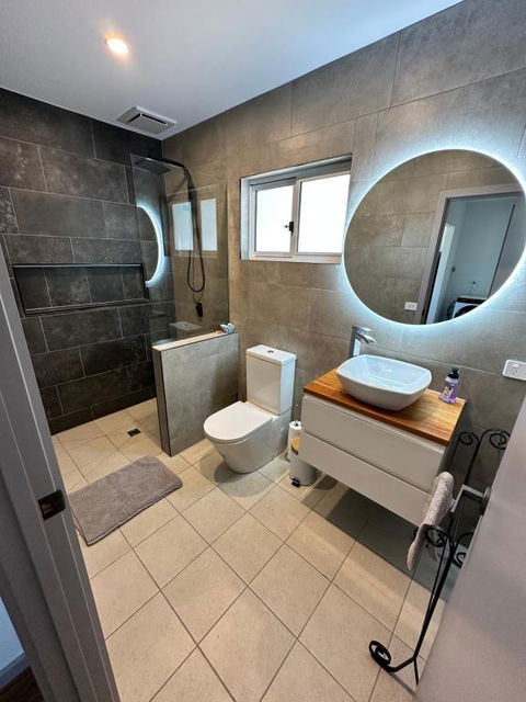 Luxury Holiday Unit 8min Walk To Town Center With Boat Parking - Accommodation NSW 1