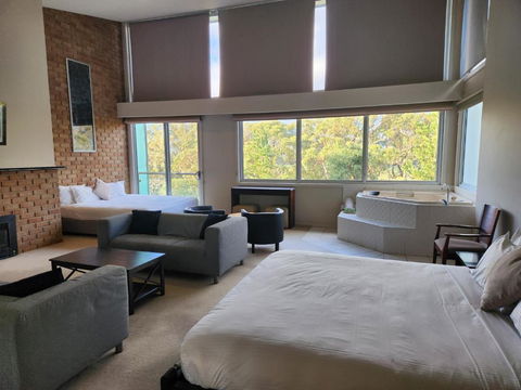 Macedon Ranges Hotel & Spa - Accommodation NSW 3