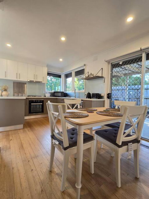 Meadow View Cottage - Accommodation NSW 2