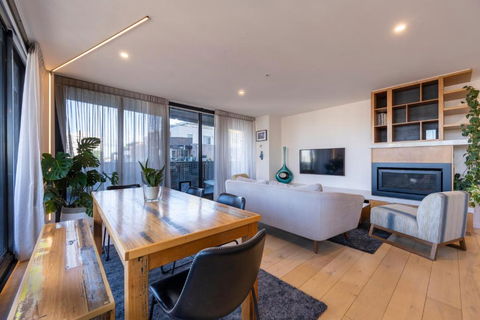 Mega Style Apartments The General - Accommodation NSW 2