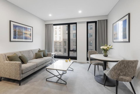 Meriton Suites Melbourne - Accommodation NSW 0